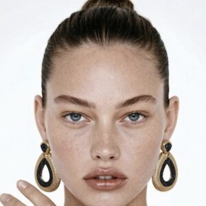 Brinco Pendente Goutte Maillée Noire